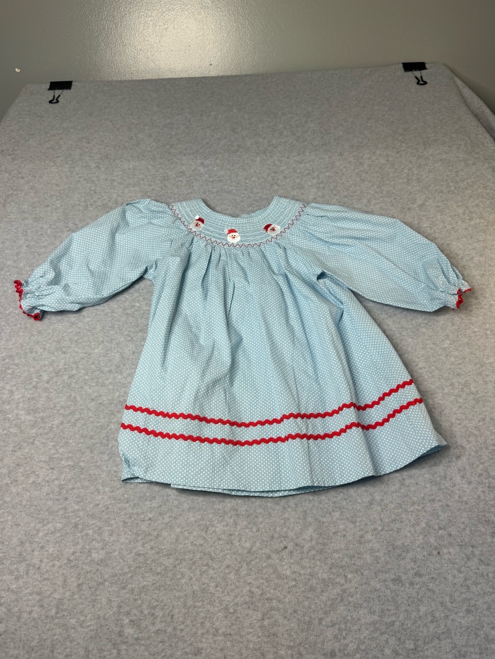 Boutique Girls Christmas Santa Smocked Bishop Dress Blue and White Size Small